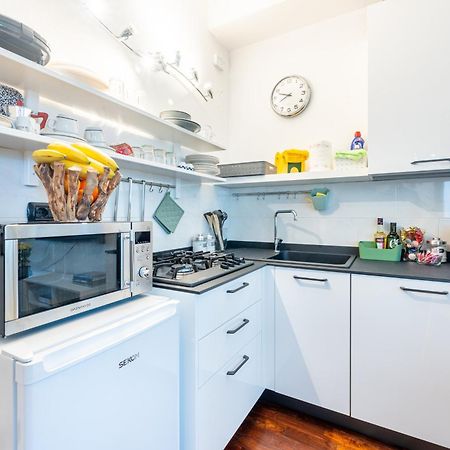Parma Centro-Stazione Express Apartment Eksteriør billede